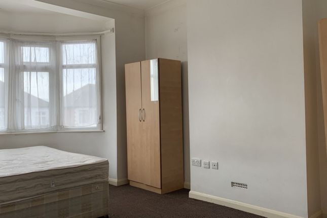 57b, Wrottesley Road, London photo 4
