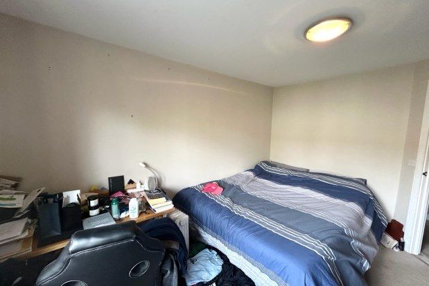 Flat to rent in St. Stephens Mansions, Cardiff