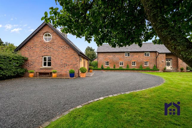 Thumbnail Barn conversion for sale in South Road, Bretherton