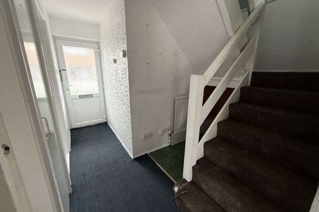 4, Eyam Close, Mansfield photo 2
