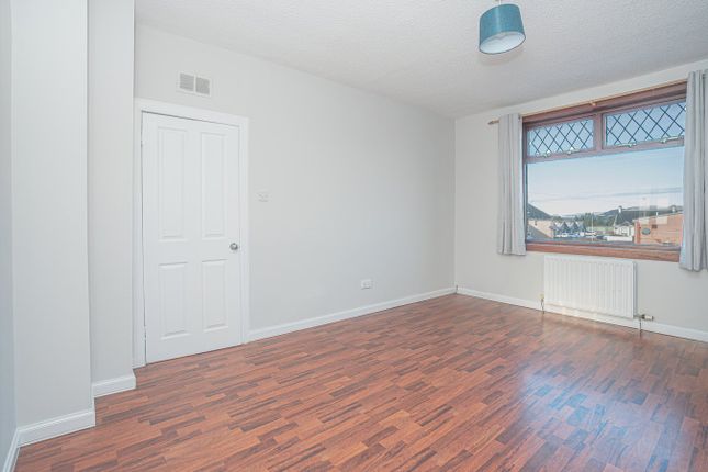 77, Small Street, Lochgelly photo 4