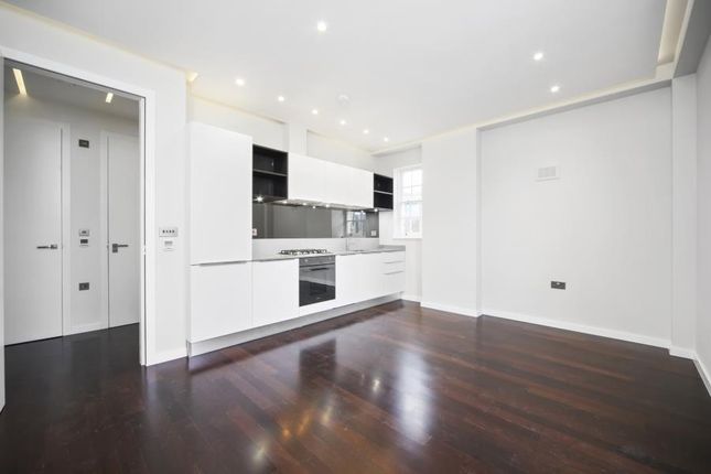 Thumbnail Flat to rent in Prince Of Wales Road, Kentish Town