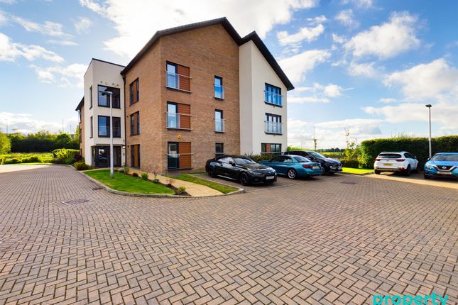 Thumbnail Flat for sale in Gardenia Gate, East Kilbride, South Lanarkshire