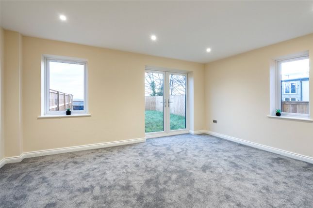 Town house for sale in 3 Ash View, Ash Court, Kippax, Leeds, West Yorkshire