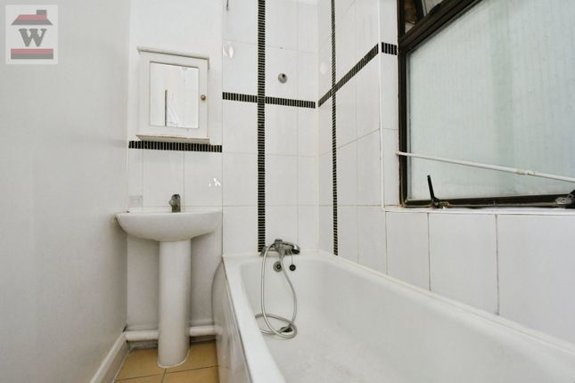 43a, King Street, Southall photo 4