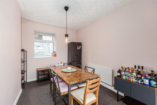 27, Kilvey Terrace, Swansea photo 4