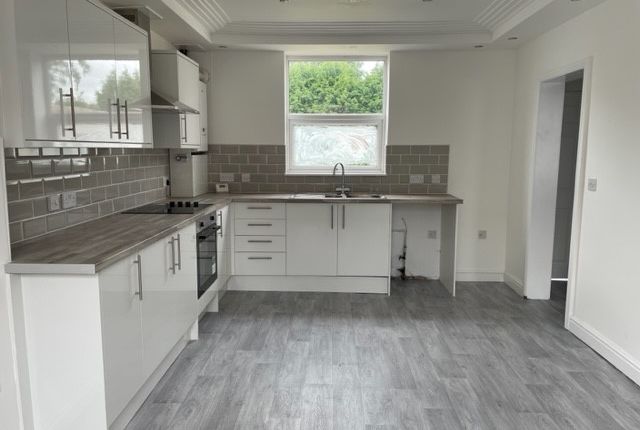 21, Nottingham photo 2