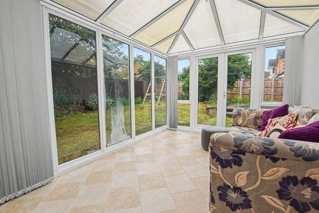 5, Dalefield Way, West Yorkshire photo 5