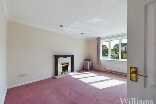 82 Bedgrove, Aylesbury photo 3