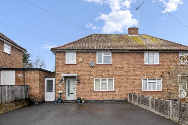 25, Denham Green Close, Uxbridge photo 3