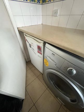 Terraced house to rent in Athol Square, London