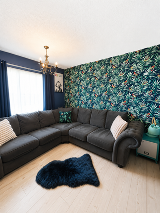 41, Ellement Close, Pinner photo 4