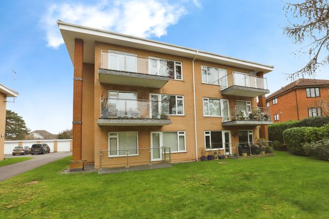 2-bed flat on Flat 5, Parklands, 13-15, Grosvenor Road, Bournemouth, £295,000