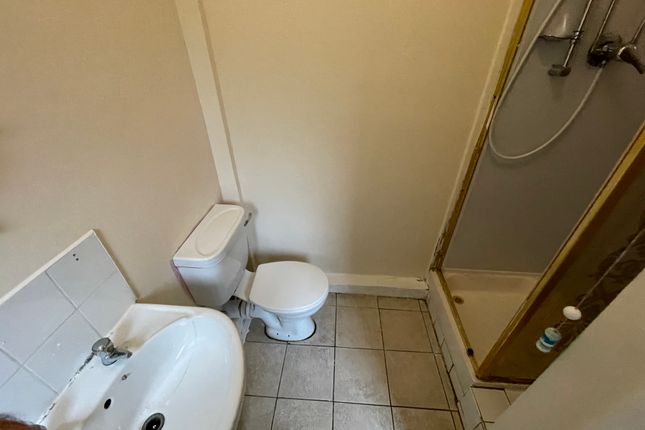 112, Doncaster Rd, East Dene photo 5