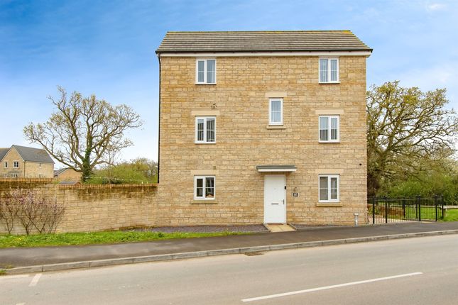 Thumbnail Town house for sale in Montacute Road, Houndstone, Yeovil