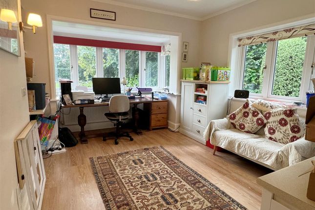 Home Office 1.Jpg