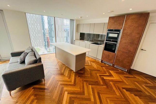 Flat for sale in South Tower, Manchester