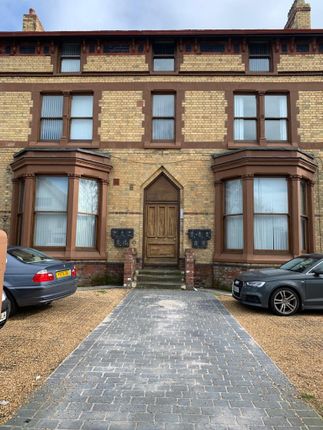 Thumbnail Flat to rent in 13 Crosby Road South, Liverpool, Merseyside