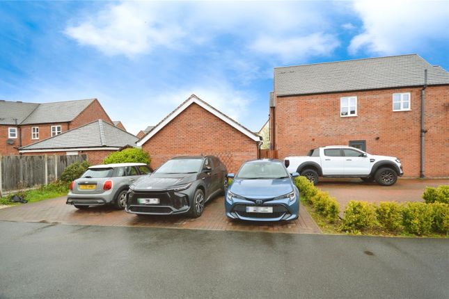 Terraced house for sale in Quarrybank Lane, Swadlincote, Derbyshire