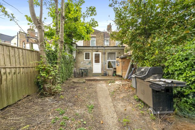 5, Brampton Road, London photo 3