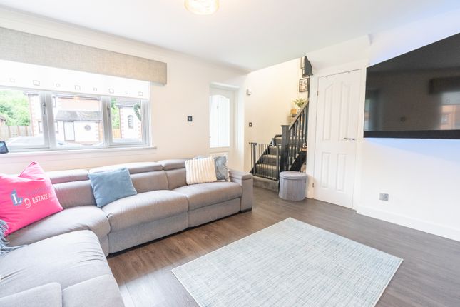 11 Neptune Way, Bellshill photo 4