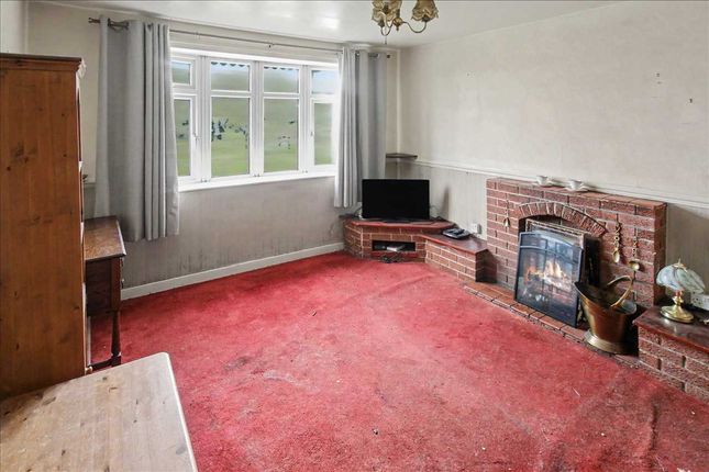 31, Hobsic Close, Nottingham photo 5