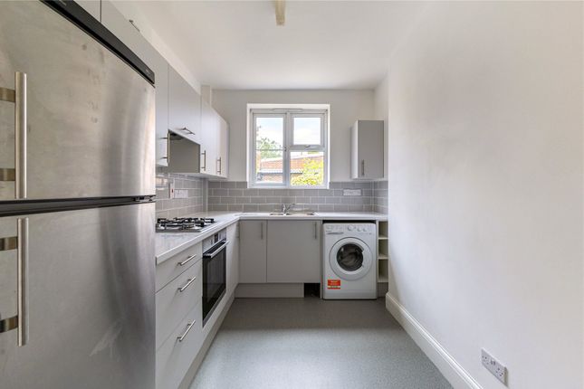 102A,, Anyards Road, Surrey photo 4