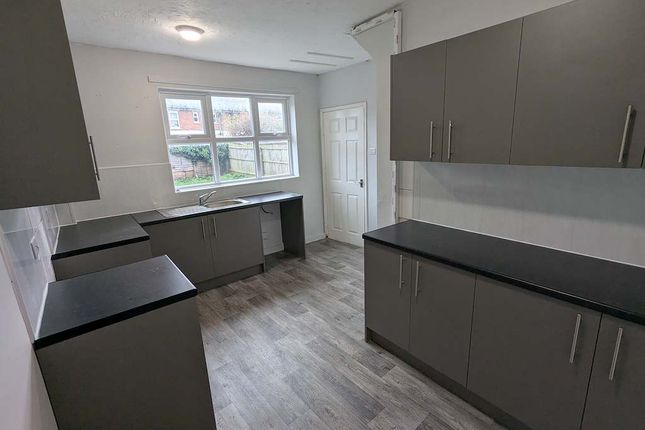 16 Saltholme Close, 16 Saltholme Close, TS2 1TL, Port Clarence, Middlesbrough photo 4