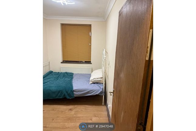 Eric Road, Chadwell Heath photo 2
