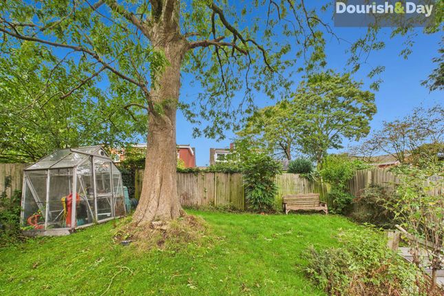 9 Coppice Way, Stafford photo 4