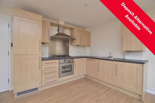 Flat to rent in Foxley Lane, Purley