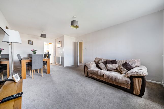 81, Abbotswood, Bristol photo 2