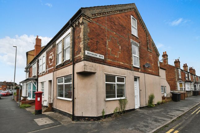End terrace house for sale in Carholme Road, Lincoln, Lincolnshire