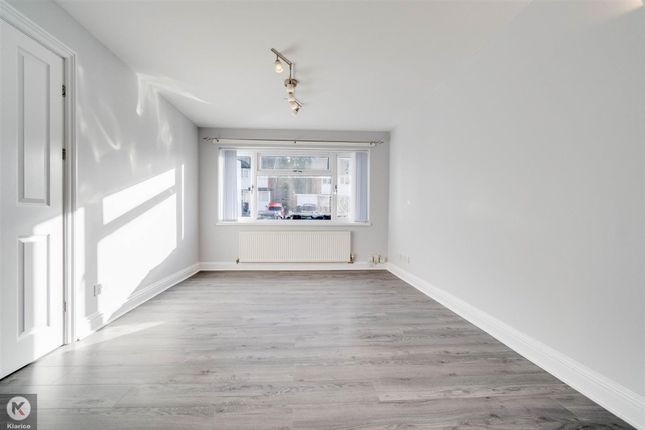 19 Hough Road, Birmingham photo 3