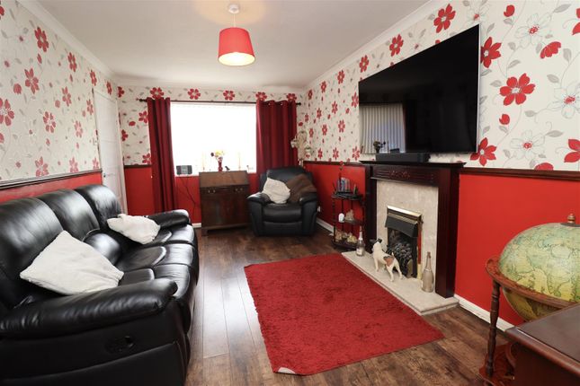 25, Croft Close, Market Weighton photo 4