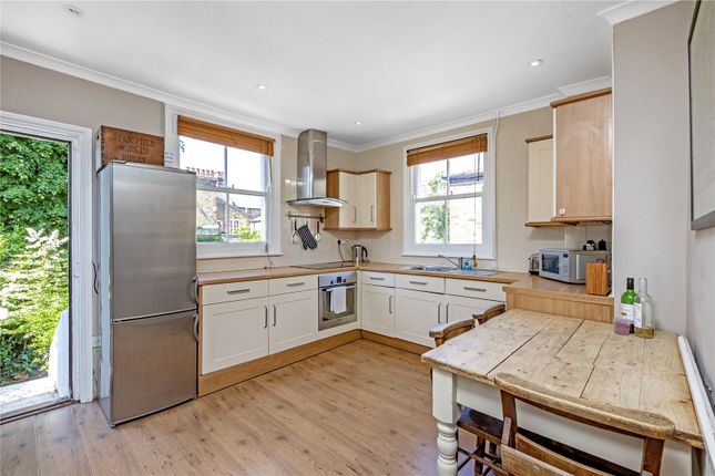 18, Mantilla Road, London photo 3