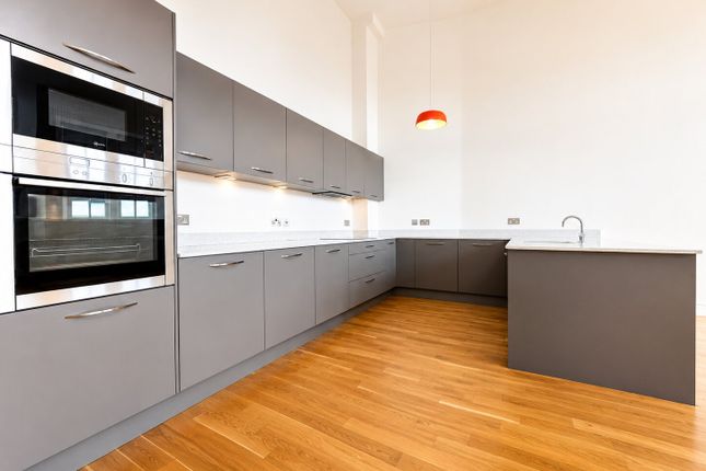 52, Whinny Brae, Dundee photo 5
