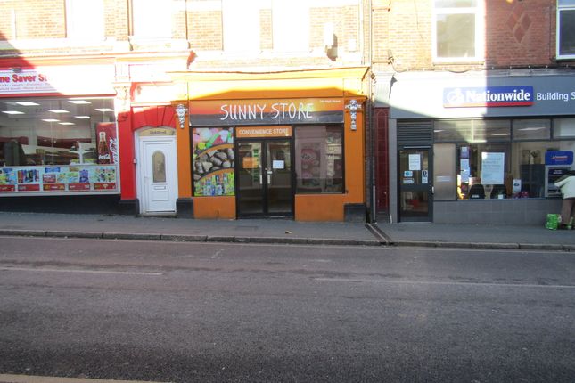 Retail premises to let in High Street, Dovercourt, Harwich