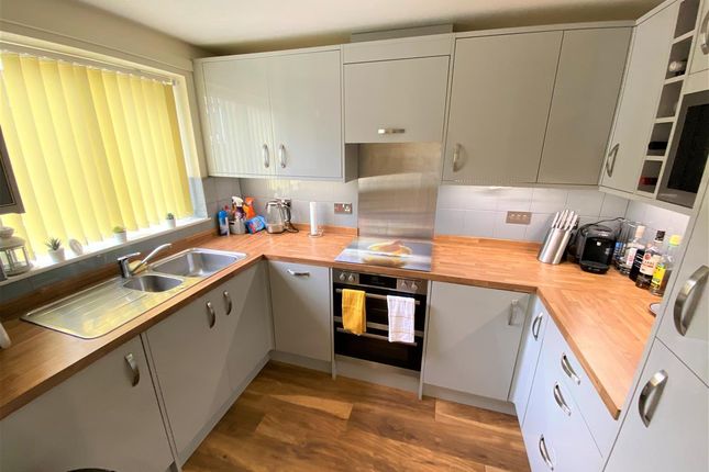 11, Birchtrees Croft, Birmingham photo 4