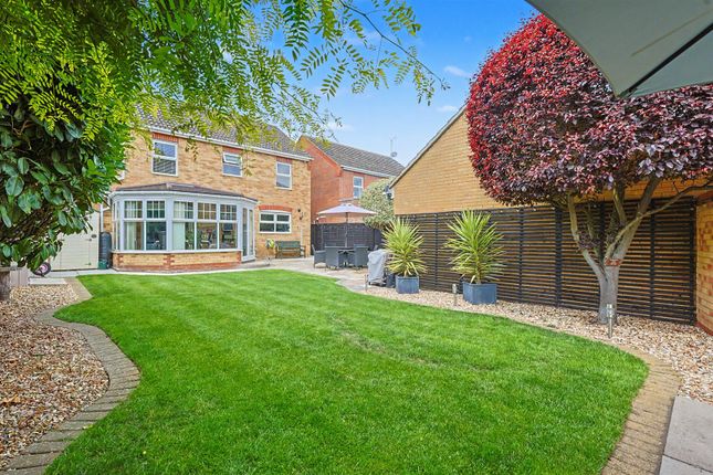 11, Rowan Close, Rayleigh photo 2