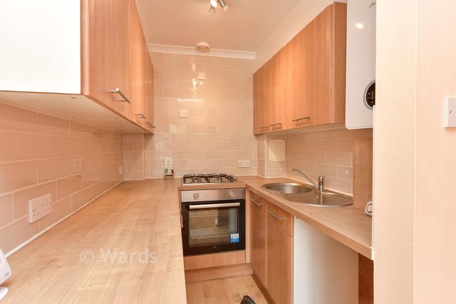 1-bed flat on 28A, Station Road, Crayford, £185,000