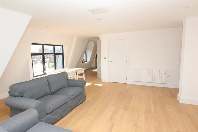 Flat to rent in Russell Mews, Brighton