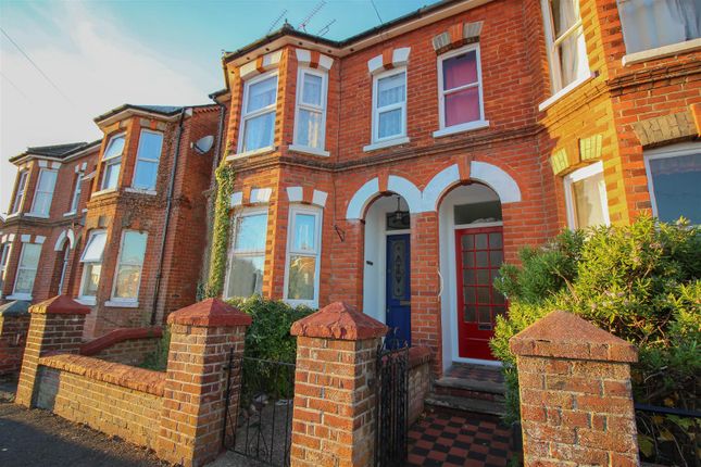 Semi-detached house to rent in Beaufort Road, Farnham