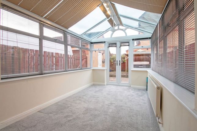 18 Ling Drive, Gainsborough photo 4