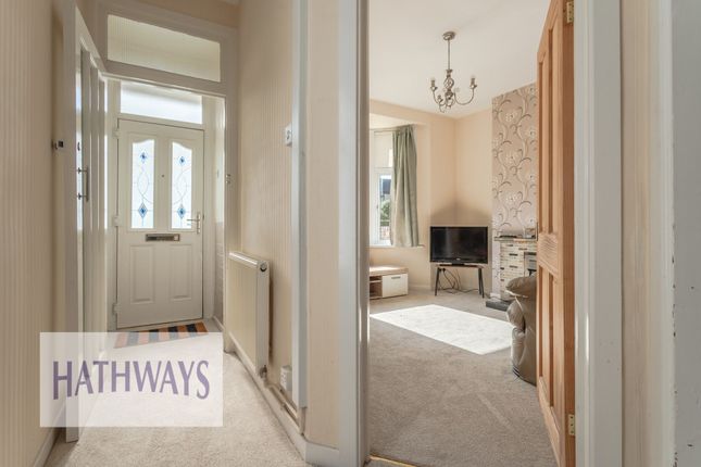 7 Grove Place, Cwmbran photo 3