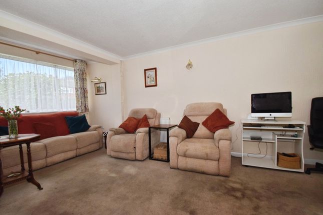 51, Blenheim Road, Leicester photo 2