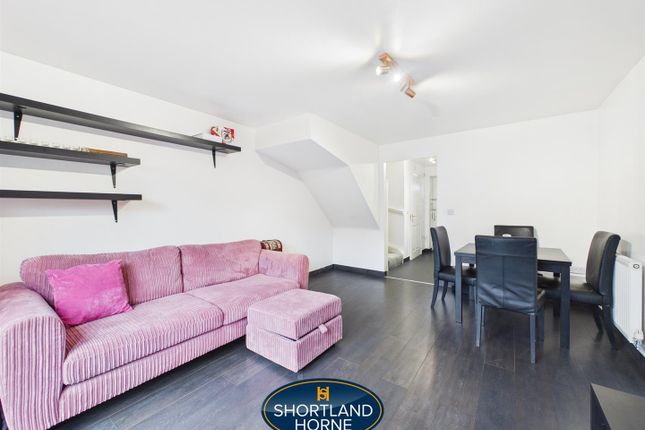 8, Coldstream Court, Coventry photo 4
