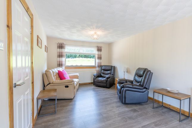 41 Glengarriff Road, Bellshill photo 2