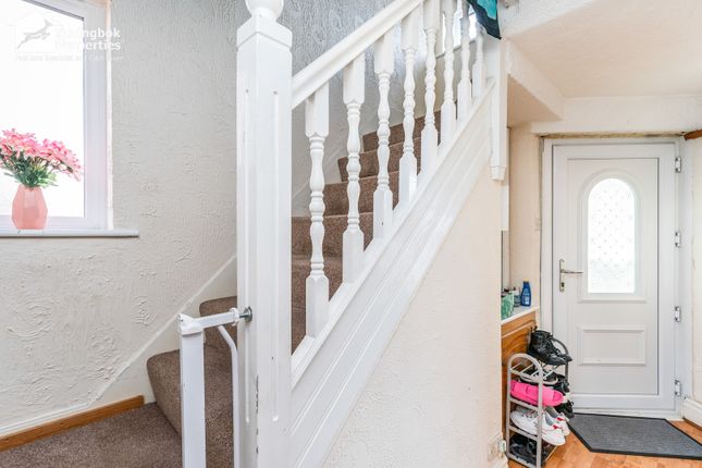 48, Weaver Avenue, Rhyl photo 2