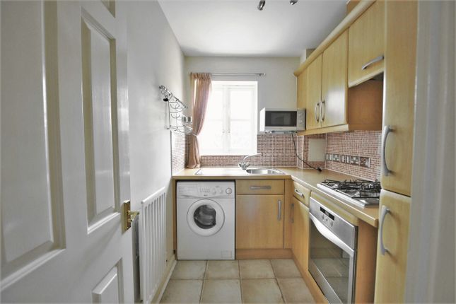 73, REDHILL photo 5
